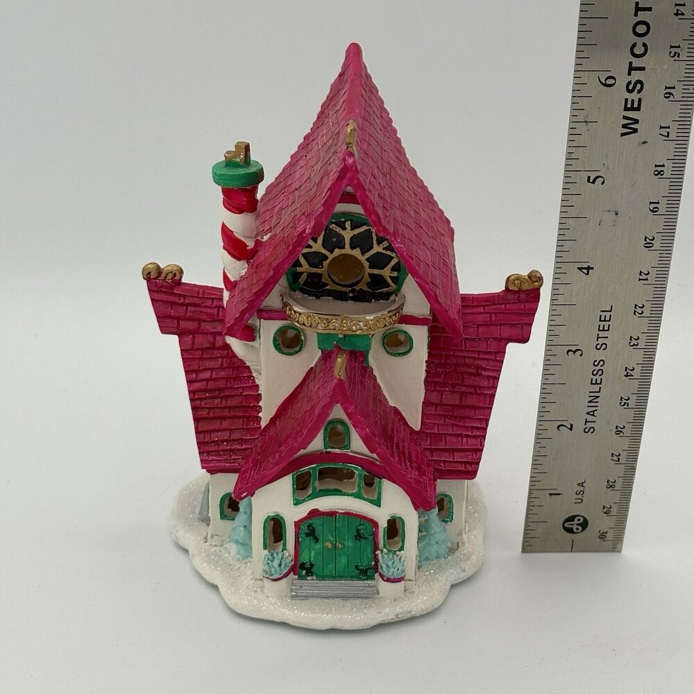 Hallmark 2014 Light Up The Claus Home 5.75” North Pole Series - Picture 6 of 8
